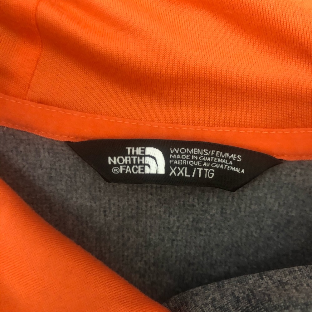 Women’s The North face hoodie